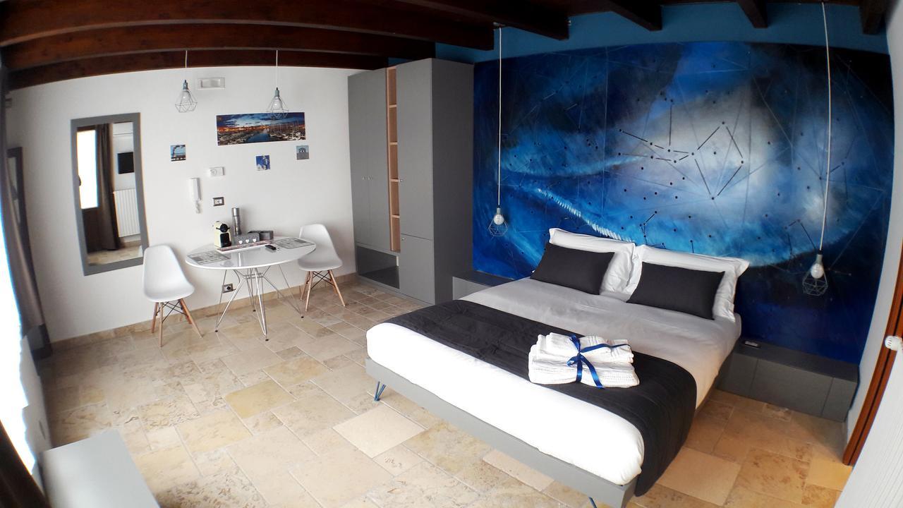 La Cattedrale Dai Tetti Bed and Breakfast Trani Εξωτερικό φωτογραφία