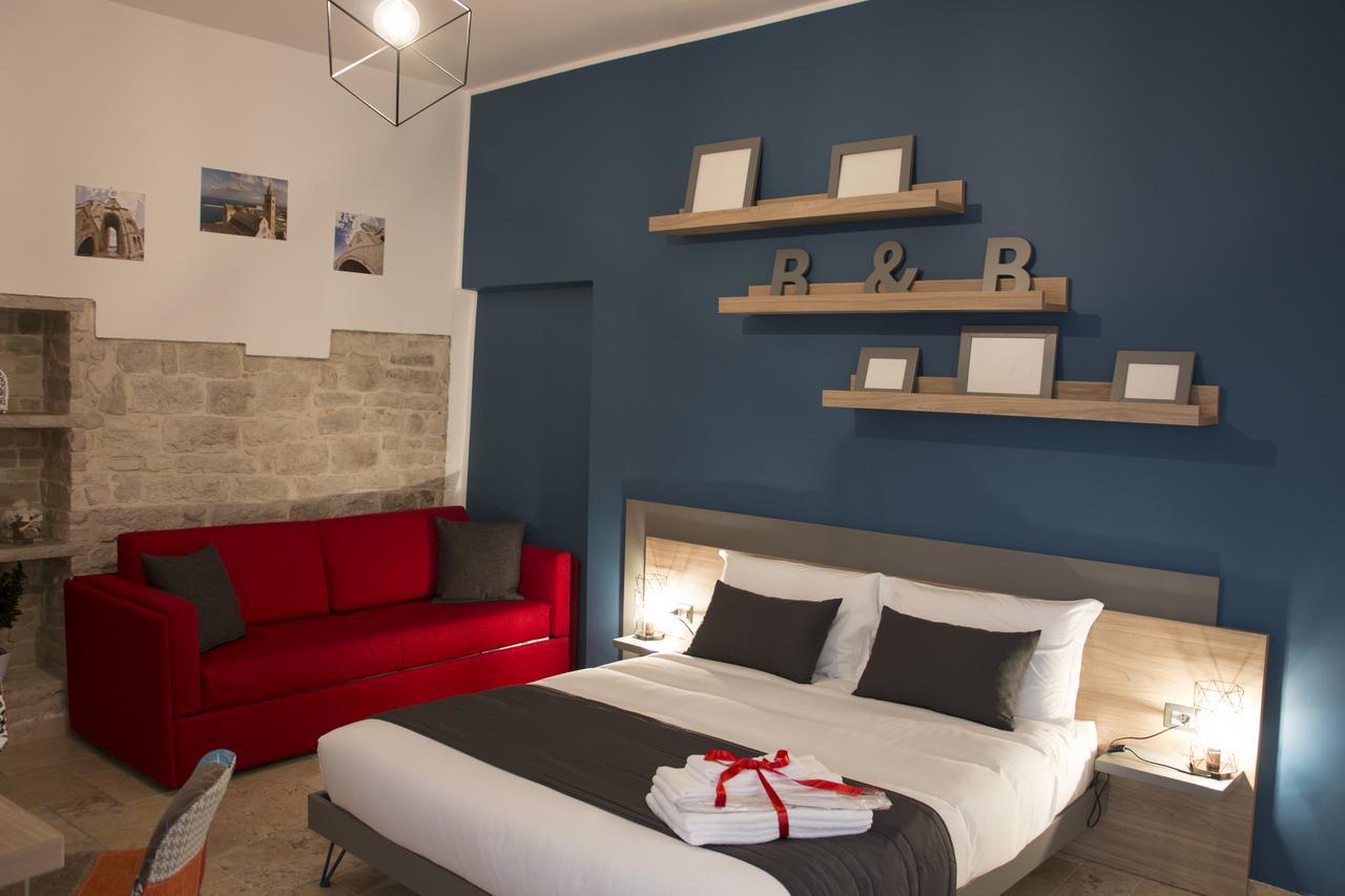 La Cattedrale Dai Tetti Bed and Breakfast Trani Εξωτερικό φωτογραφία