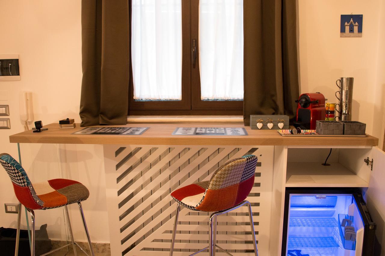 La Cattedrale Dai Tetti Bed and Breakfast Trani Εξωτερικό φωτογραφία