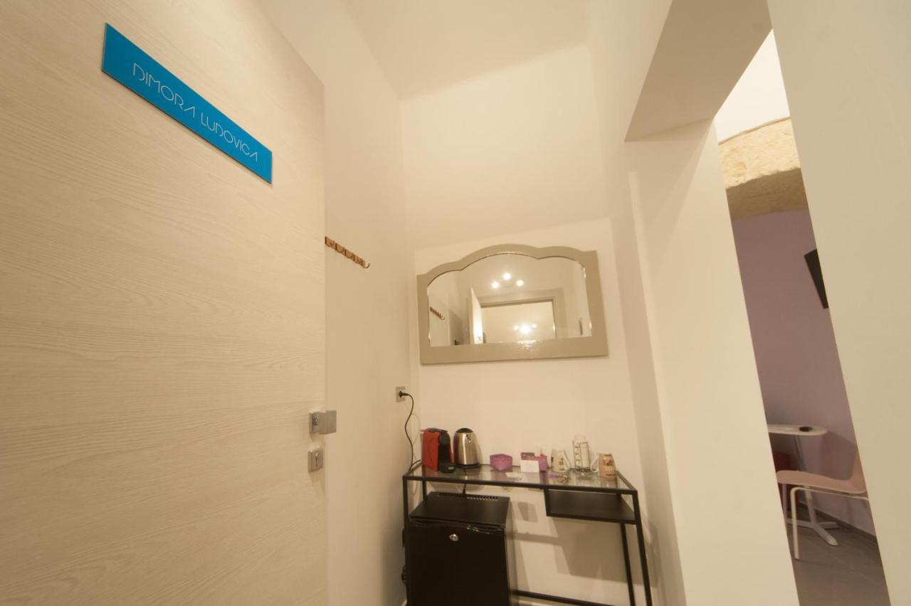 La Cattedrale Dai Tetti Bed and Breakfast Trani Εξωτερικό φωτογραφία