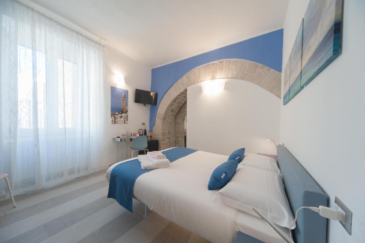 La Cattedrale Dai Tetti Bed and Breakfast Trani Εξωτερικό φωτογραφία