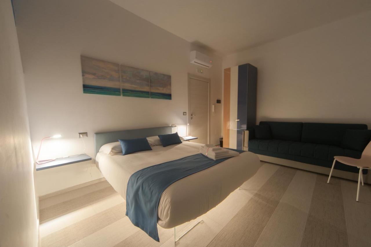 La Cattedrale Dai Tetti Bed and Breakfast Trani Εξωτερικό φωτογραφία