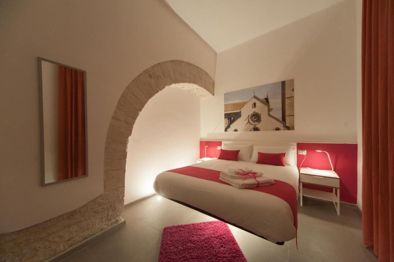 La Cattedrale Dai Tetti Bed and Breakfast Trani Εξωτερικό φωτογραφία